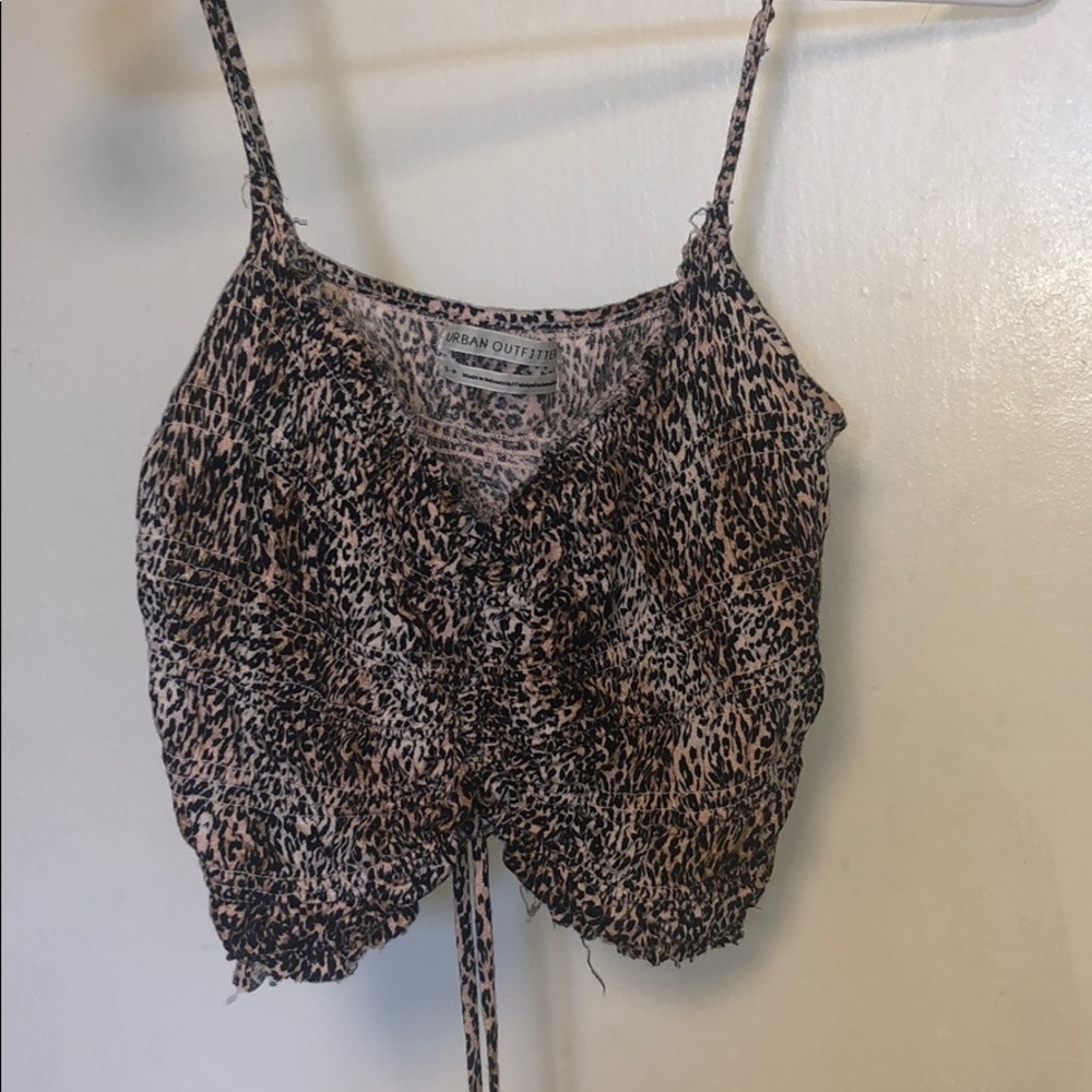 urban outfitters crop!